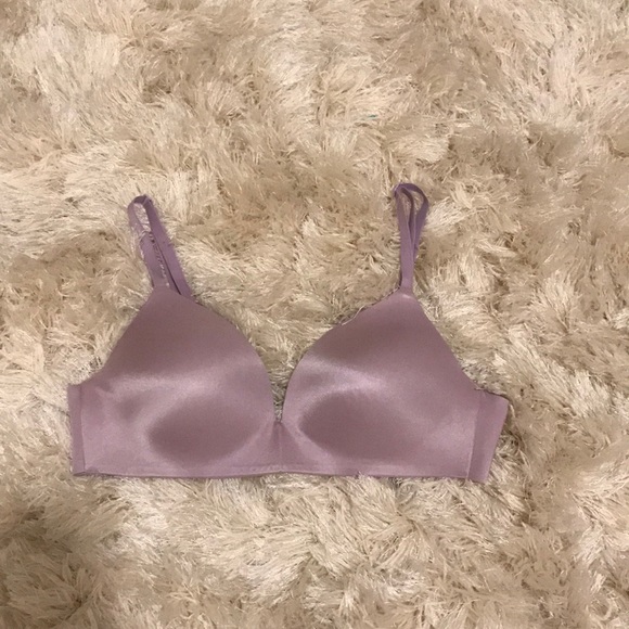 • SOLD • Everyday Gap Bras - Picture 2 of 7